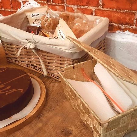 Regina Elena Bed & Breakfast Cinisi Luaran gambar