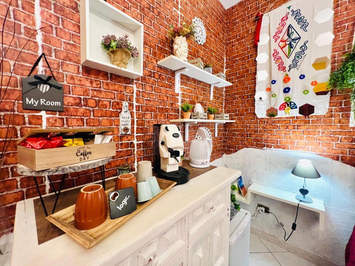 Regina Elena Bed & Breakfast Cinisi Luaran gambar