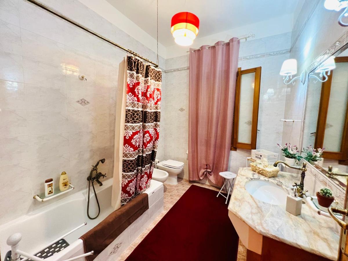 Regina Elena Bed & Breakfast Cinisi Luaran gambar